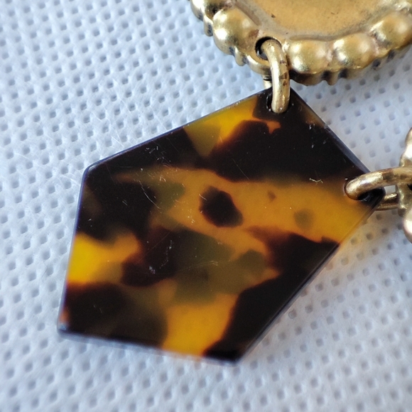 J. Crew Signed Lucite Faux Encrusted Teardrop Dramatic Statement Necklace EUC - Picture 12 of 14